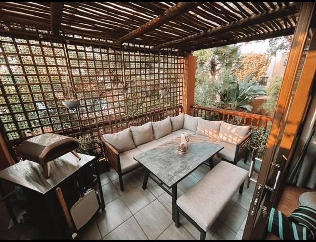 3 BEDROOM TOWNHOUSE FOR SALE IN DOUGLASDALE